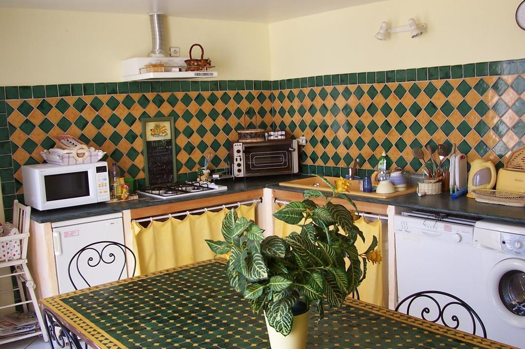 Le Fenouillet Chambres D'Hotes Proche Des Grands Buffets Нарбонна Экстерьер фото